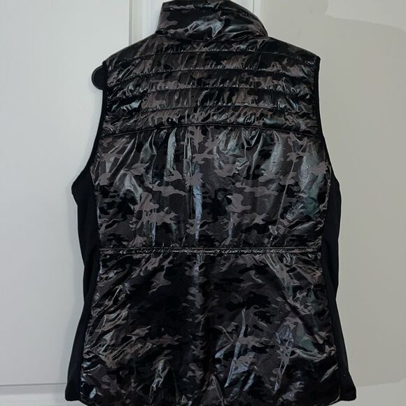 BLACK & Gray Camo Camoflague Calvin Klein performance vest jacket XL women’s - Picture 3 of 9